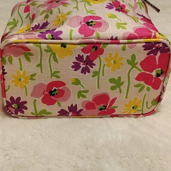 Clinique Train Case Bright Floral Cosmetic Storage Case - Picture 4 of 7